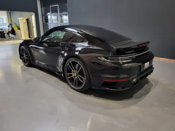 PORSCHE 992 Turbo S  TOP Ausstattung  Sport Chrono