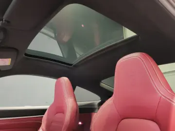 PORSCHE 992 Turbo S  TOP Ausstattung  Sport Chrono