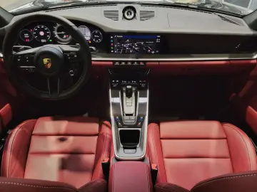 PORSCHE 992 Turbo S  TOP Ausstattung  Sport Chrono