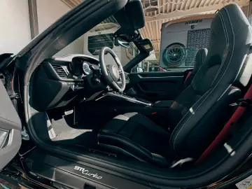 PORSCHE 911   992 TURBO CABRIOLET - AUS ERSTBESITZ