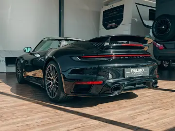 PORSCHE 911   992 TURBO CABRIOLET - AUS ERSTBESITZ