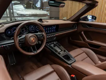 PORSCHE 992 992 Targa 4 GTS Carbon PPF 3.0 4 GTS Aventur