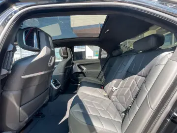 BMW 740 d xDrive M Sport VOLLAUSSTATTUNG