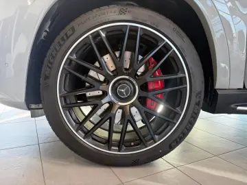 MERCEDES-BENZ GLS 63 AMG 4M  AMG AMBIENTE DISTRO MEMORY MBUX