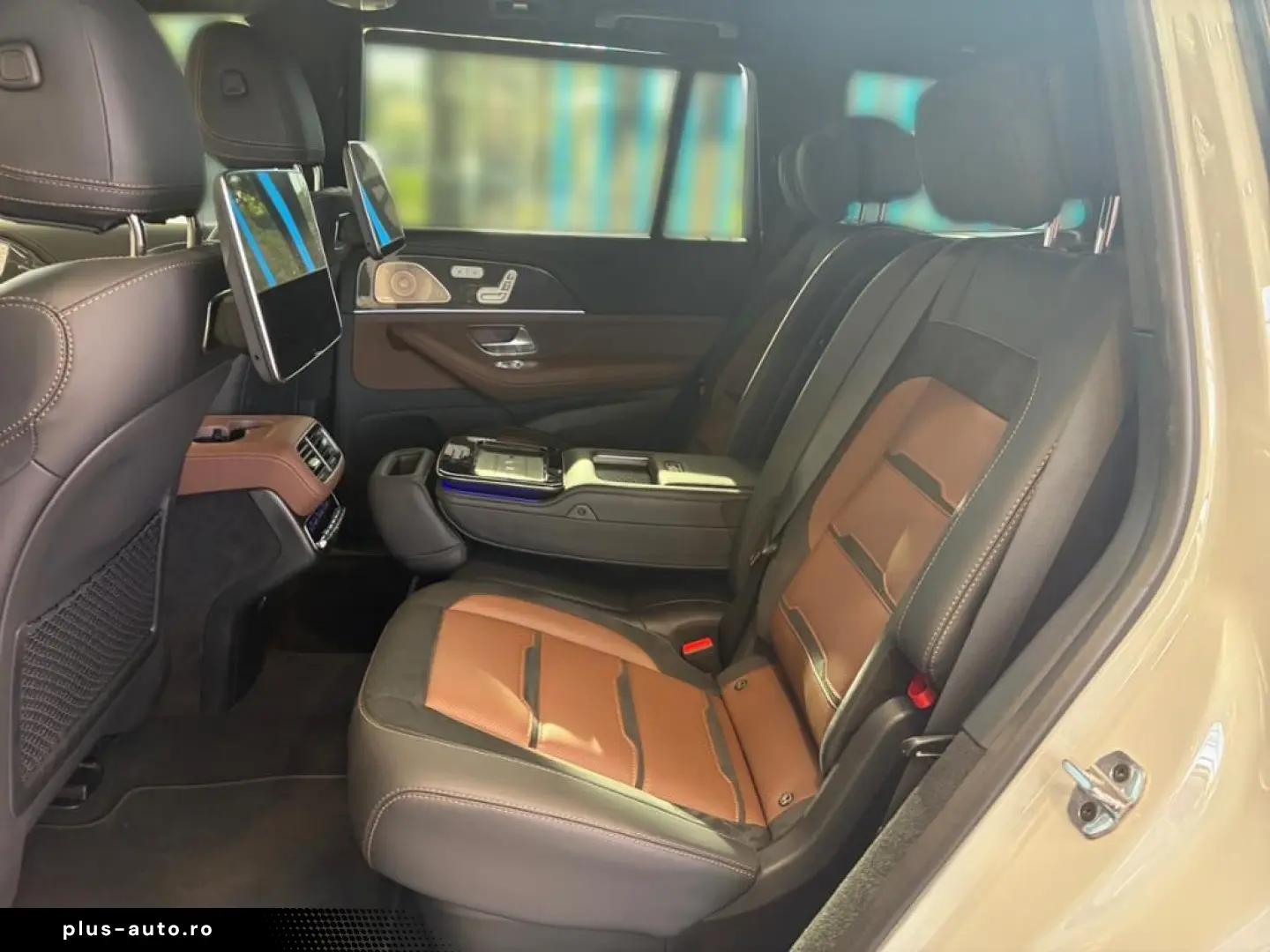 MERCEDES-BENZ GLS 63 AMG 4M  AMG AMBIENTE DISTRO MEMORY MBUX