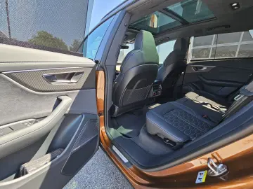 AUDI RSQ8 quattro Audi exclusive IPANEMABRAUN  FULL