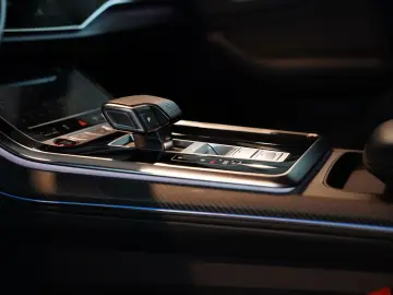 AUDI RSQ8 q.  SOFORT Dynamic Keramik  23 YIDO S-AGA