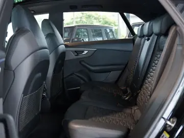 AUDI RSQ8 q.  SOFORT Dynamic Keramik  23 YIDO S-AGA