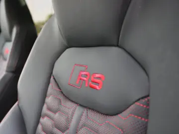 AUDI RSQ8 performance  Keramik Pano RS-Design  Rot