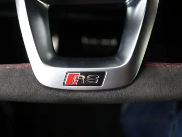 AUDI RSQ8 performance  Keramik Pano RS-Design  Rot