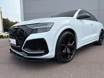 AUDI RSQ8 KERAMIK DYNAMIK  305KM H PANO STANDHZG 23