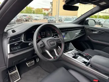 AUDI RSQ8 KERAMIK DYNAMIK  305KM H PANO STANDHZG 23