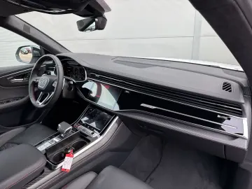 AUDI RSQ8 KERAMIK DYNAMIK  305KM H PANO STANDHZG 23