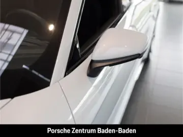 PORSCHE Taycan 4S Surround-View BOSE Sitzbelüftung LED