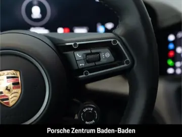 PORSCHE Taycan 4S Surround-View BOSE Sitzbelüftung LED