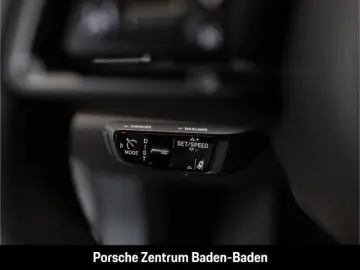 PORSCHE Taycan 4S Surround-View BOSE Sitzbelüftung LED