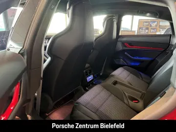 PORSCHE Taycan Turbo S Active-Ride PCCB InnoDrive Head-u
