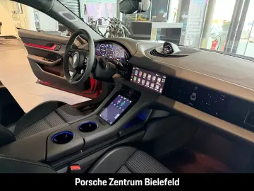 PORSCHE Taycan Turbo S Active-Ride PCCB InnoDrive Head-u