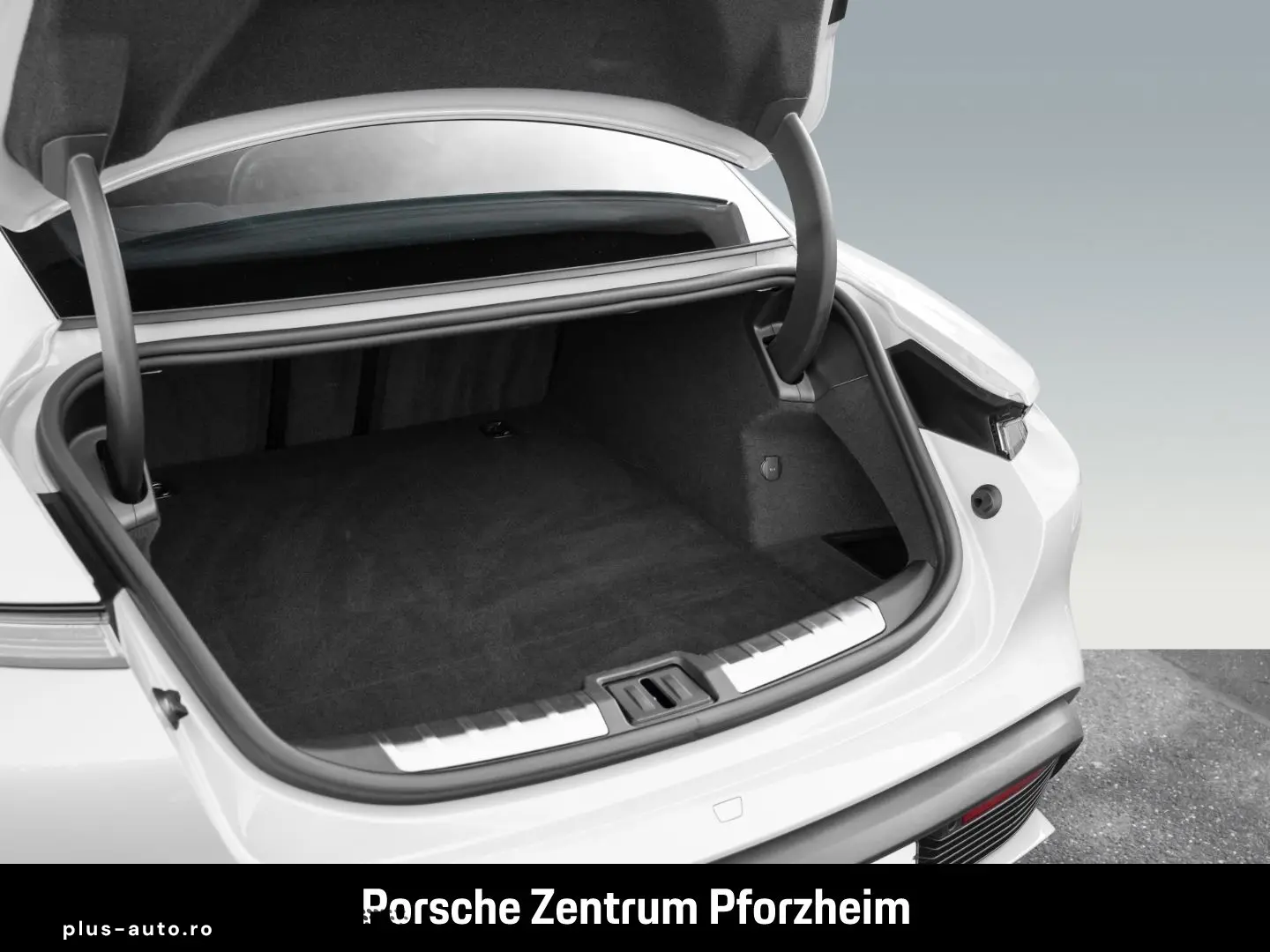 PORSCHE Taycan Turbo HA-Lenkung InnoDrive Head-Up LED