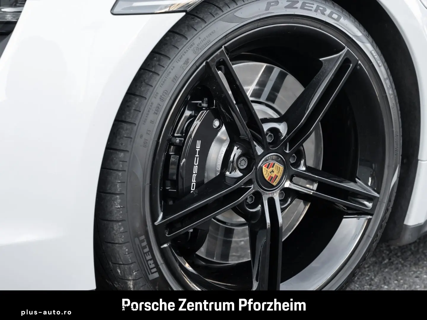 PORSCHE Taycan Turbo HA-Lenkung InnoDrive Head-Up LED