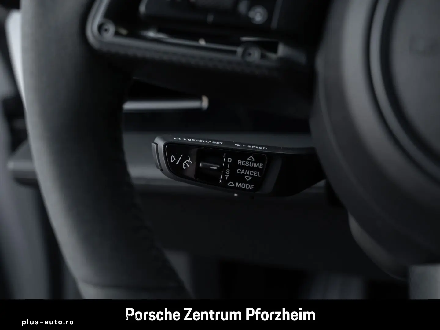 PORSCHE Taycan Turbo HA-Lenkung InnoDrive Head-Up LED