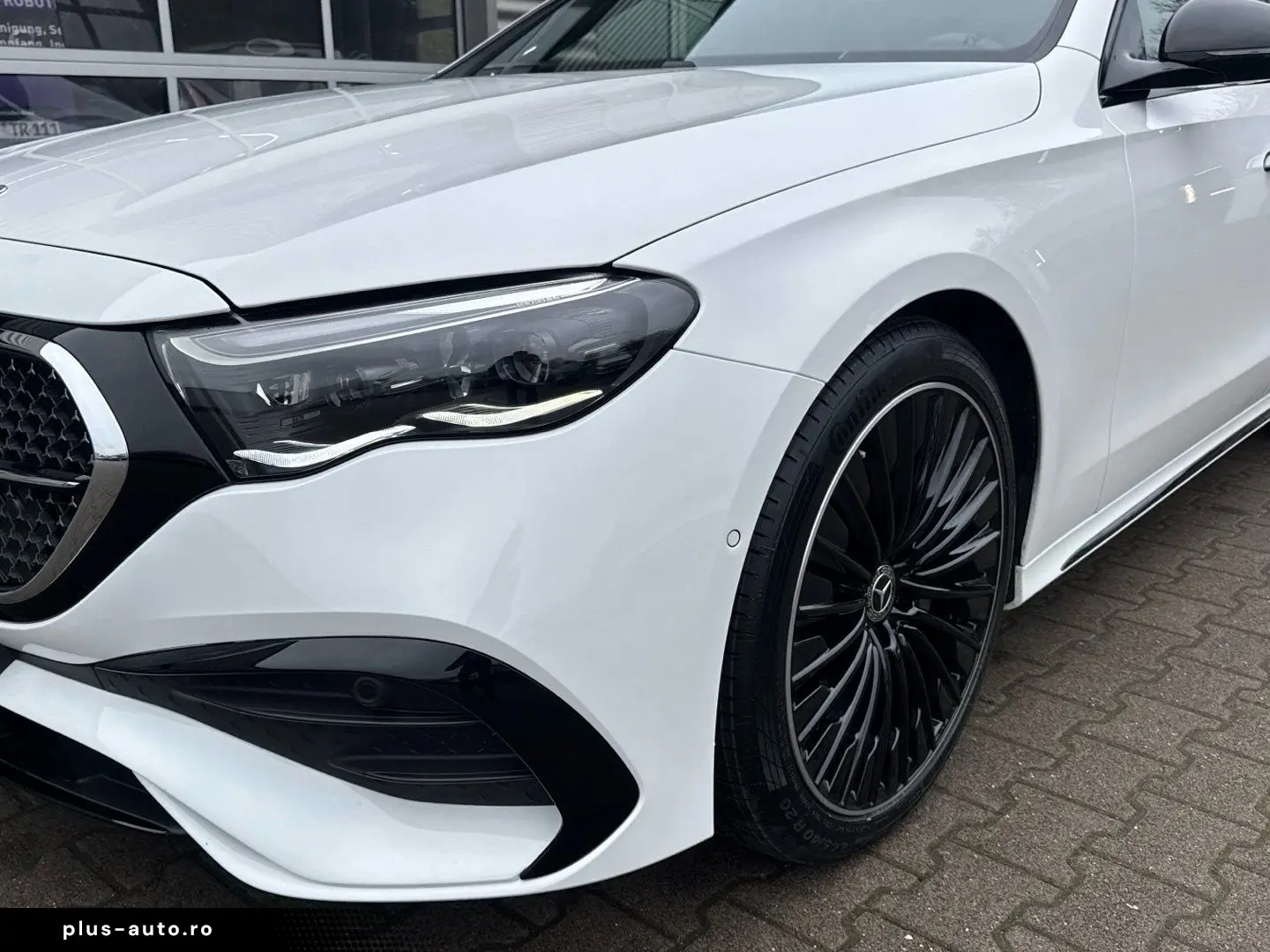 MERCEDES-BENZ E 450 4M AMG Night Panorama Burmester 20  360
