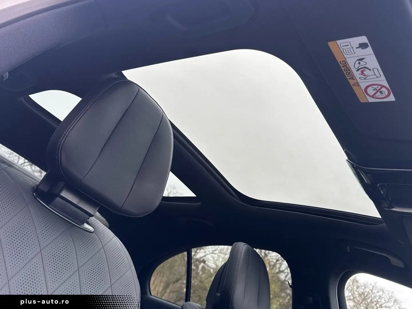 MERCEDES-BENZ E 450 4M AMG Night Panorama Burmester 20  360