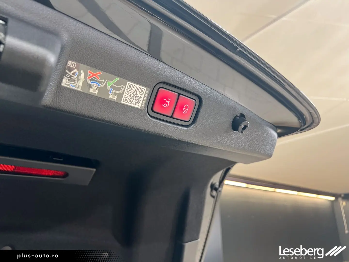 MERCEDES-BENZ E 450 4M AMG Prem.  DIG.LIGHT Pano Distro. 360