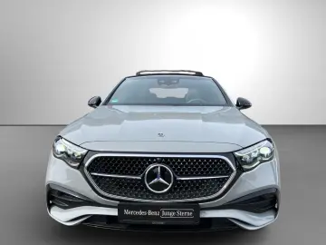 MERCEDES-BENZ E 300 de 4M AMG Night Leder Superscree&hellip;