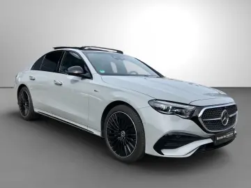 MERCEDES-BENZ E 300 de 4M AMG Night Leder Superscree&hellip;