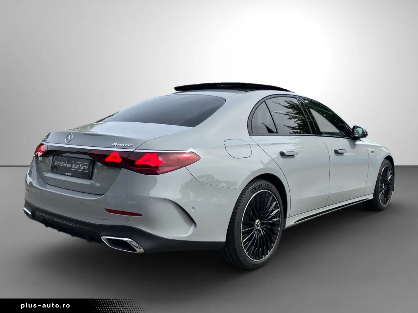 MERCEDES-BENZ E 300 de 4M AMG Night Leder Superscree&hellip;
