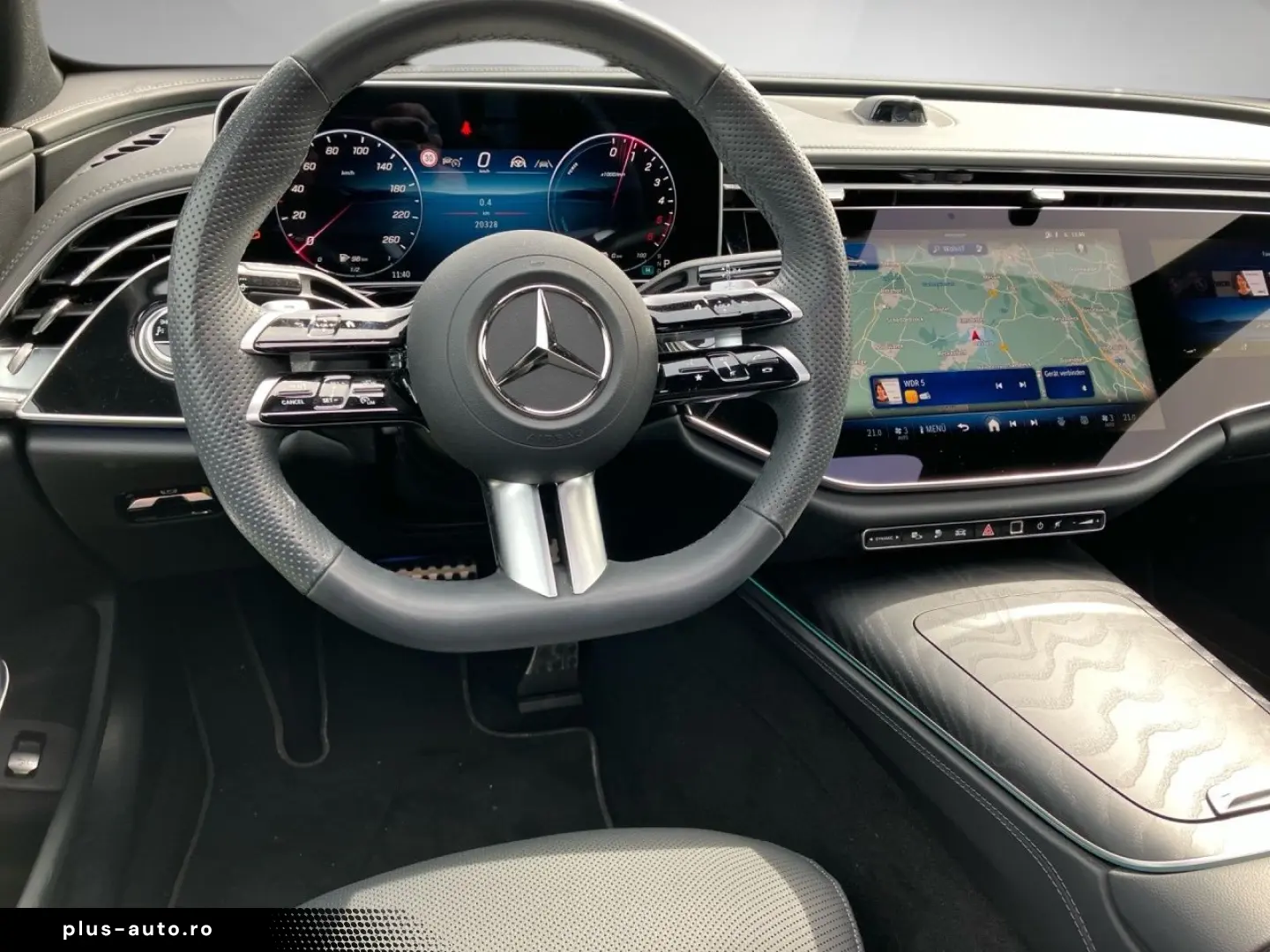 MERCEDES-BENZ E 300 de 4M AMG Night Leder Superscree&hellip;