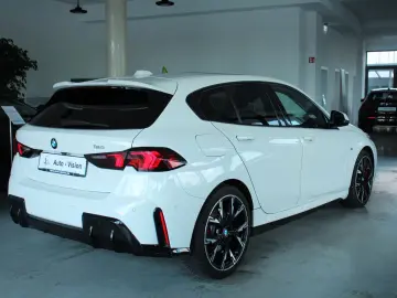 BMW 120 M Sport PRO  A-LED HeadUp Panorama 360View