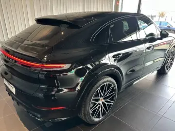 PORSCHE Cayenne E-Hybrid Coupe - 2025