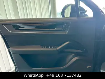 PORSCHE Cayenne E-Hybrid Coupe - 2025