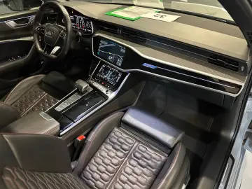 Audi RS6 Avant 4.0 TFSI quattro