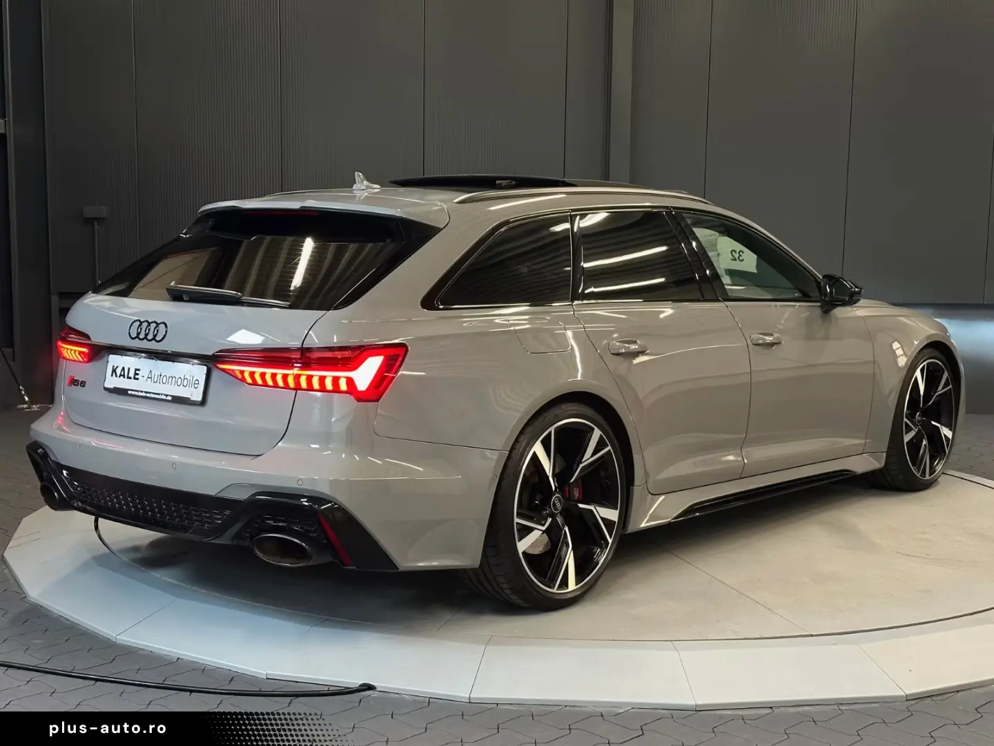 Audi RS6 Avant 4.0 TFSI quattro