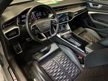 Audi RS6 Avant 4.0 TFSI quattro