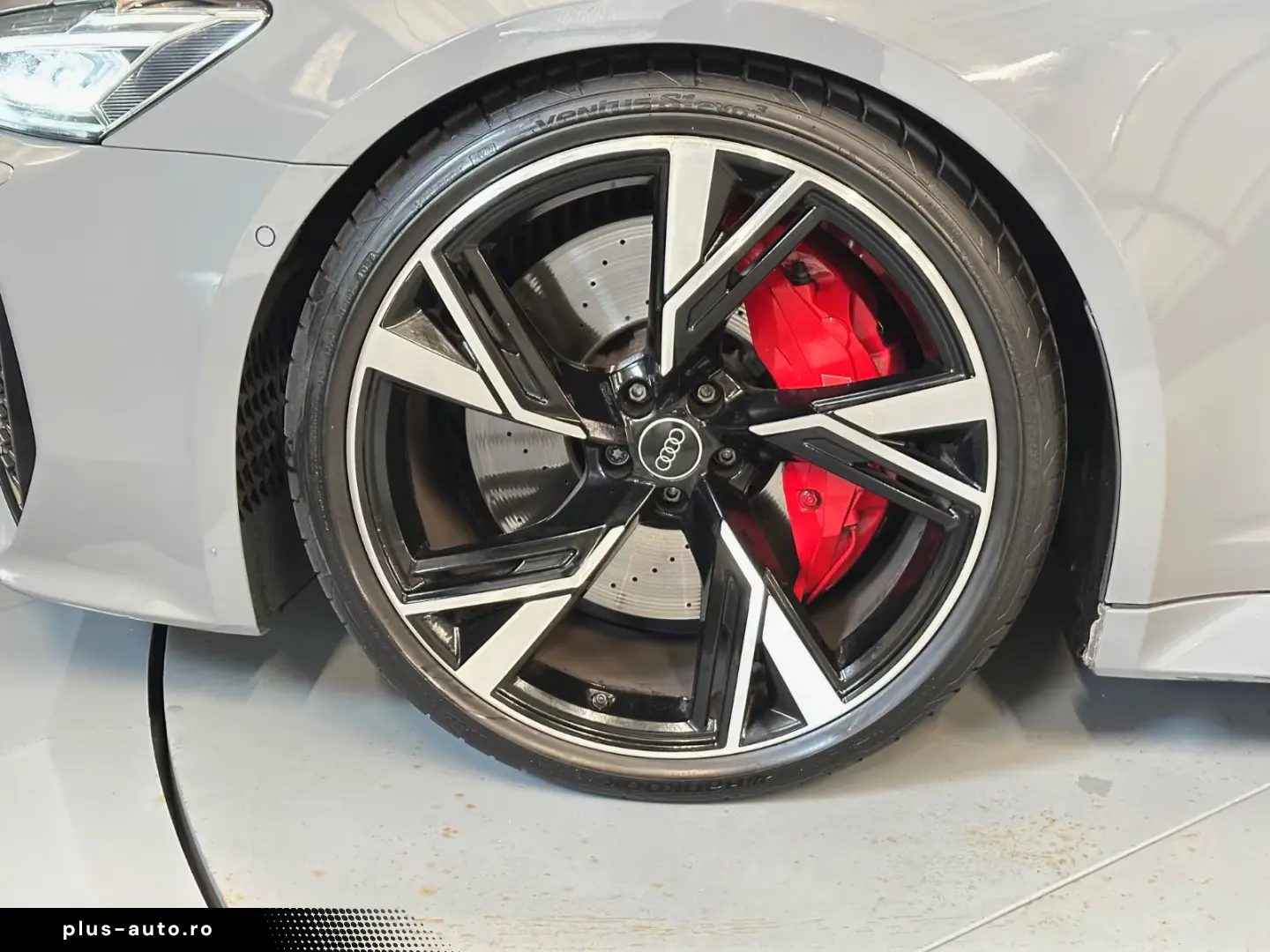 Audi RS6 Avant 4.0 TFSI quattro