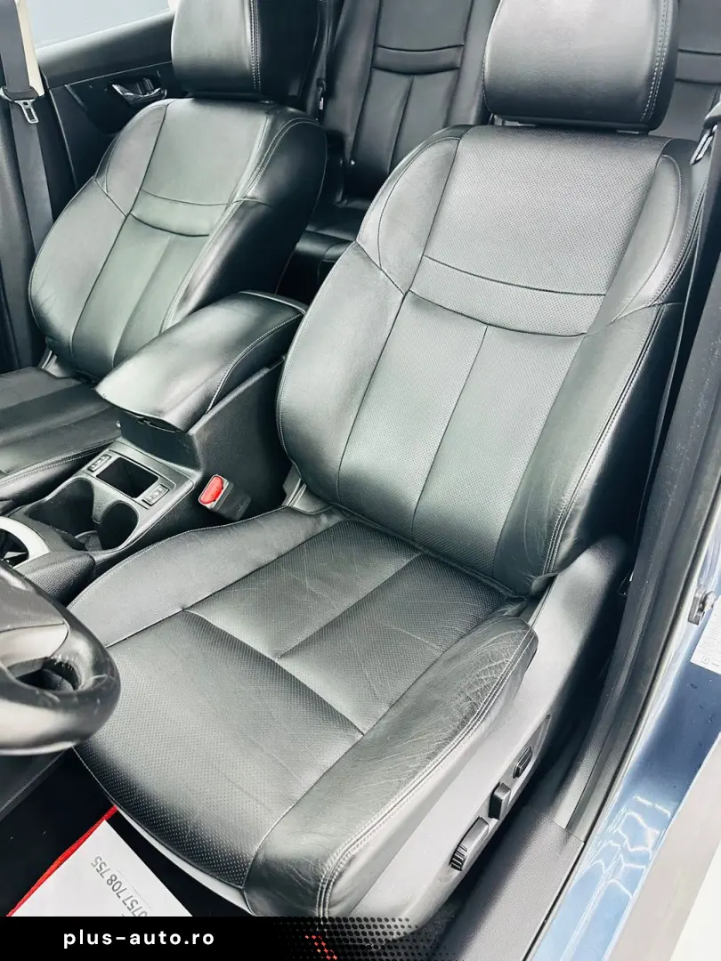 NISSAN X-TRAIL 2017 2.0D E6 7 Locuri Garantie 12 Luni Rate A