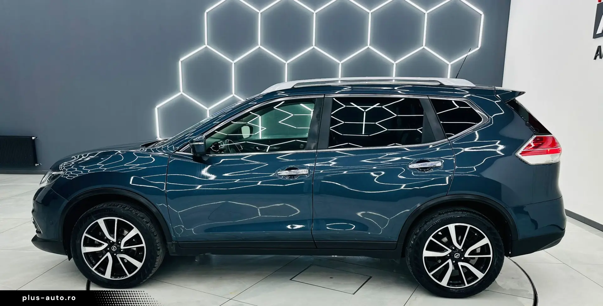 NISSAN X-TRAIL 2017 2.0D E6 7 Locuri Garantie 12 Luni Rate A