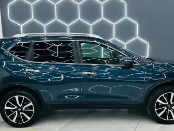 NISSAN X-TRAIL 2017 2.0D E6 7 Locuri Garantie 12 Luni Rate A