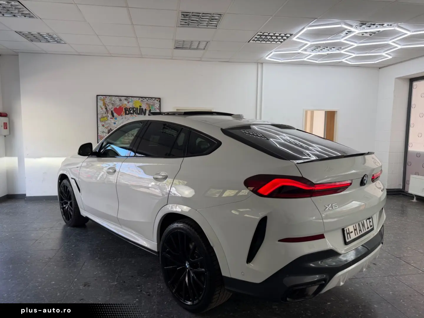BMW X6 30d M-SPORT PANO ICONIC KEYLESS H&K HUD 360