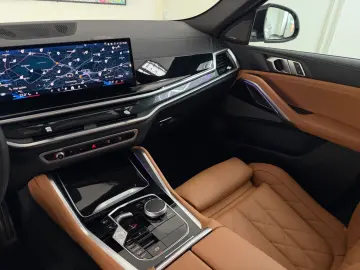 BMW X6 30d M-SPORT PANO ICONIC KEYLESS H&K HUD 360