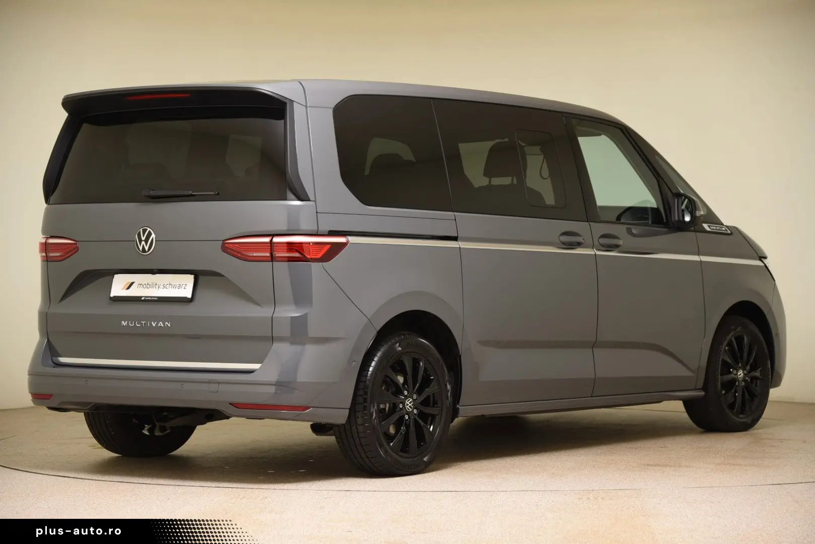 VW T7 Multivan Style 7 locuri Pano - Garantie pana 07-2027