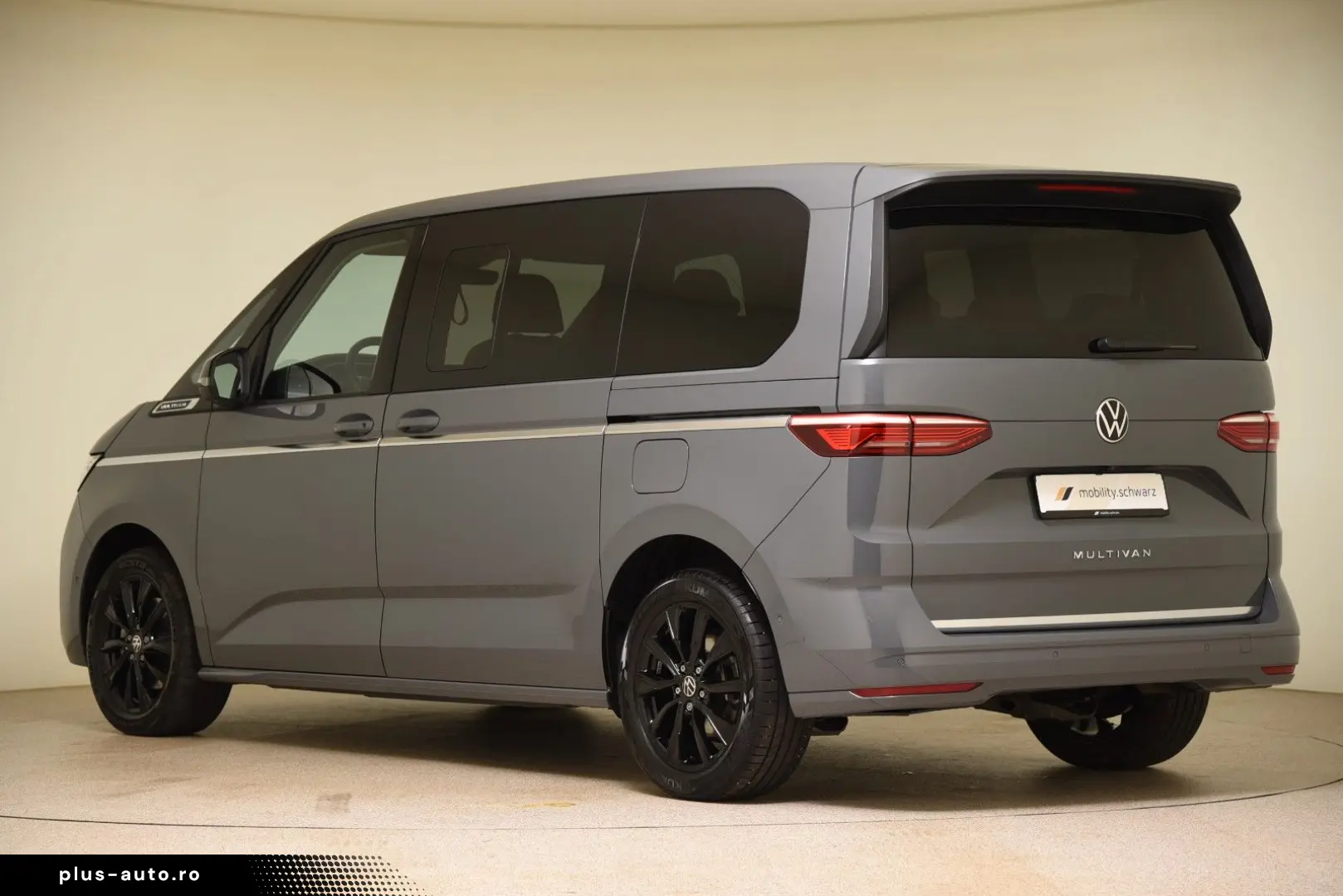 VW T7 Multivan Style 7 locuri Pano - Garantie pana 07-2027