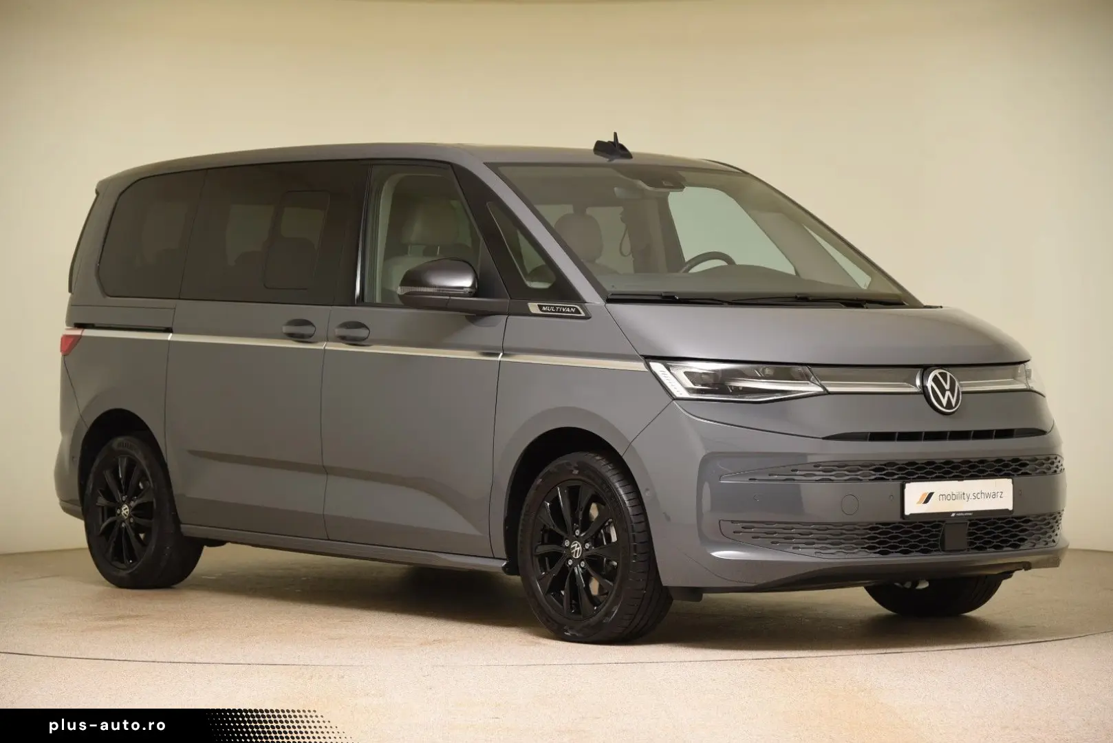 VW T7 Multivan Style 7 locuri Pano - Garantie pana 07-2027