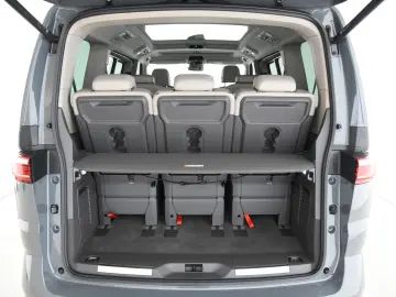 VW T7 Multivan Style 7 locuri Pano - Garantie pana 07-2027