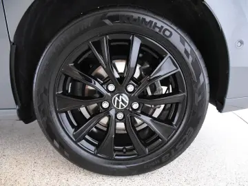 VW T7 Multivan Style 7 locuri Pano - Garantie pana 07-2027