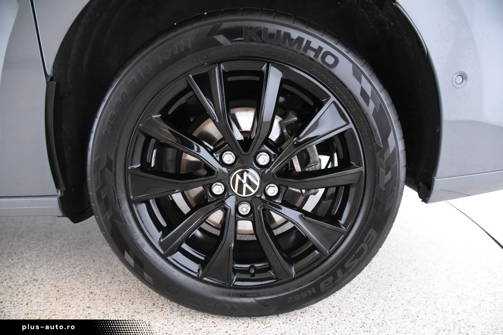 VW T7 Multivan Style 7 locuri Pano - Garantie pana 07-2027